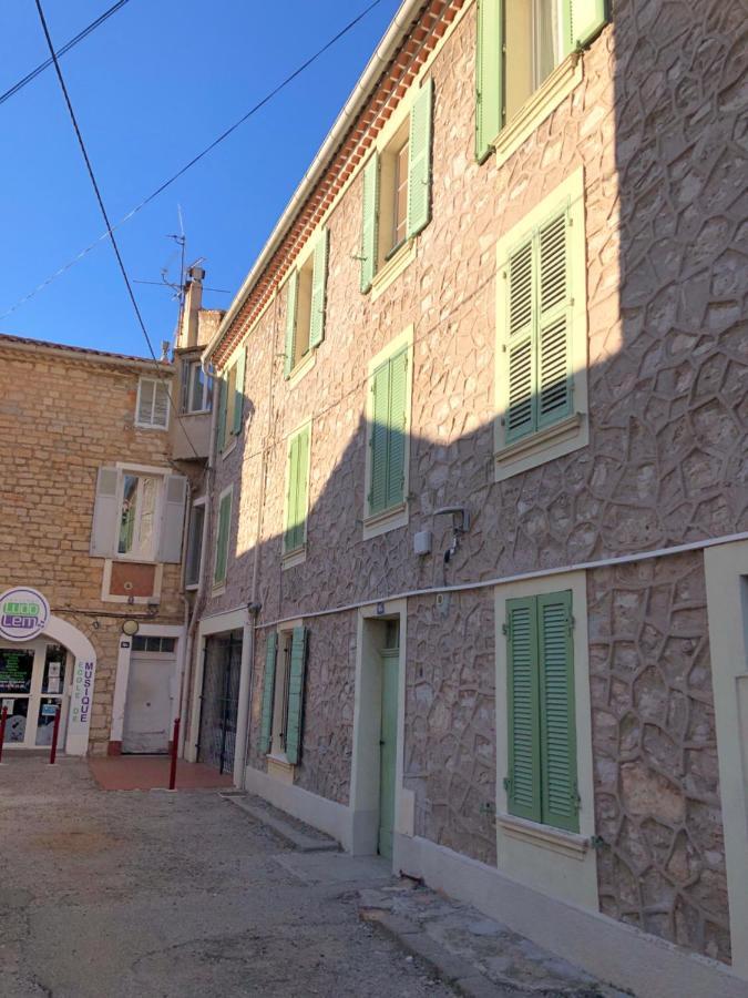 A La Gare ! T2 Hyeres Hyères Exterior foto